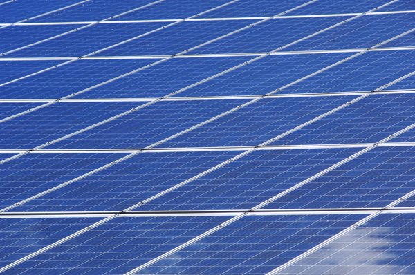 Panneaux solaires professionnels : maximisez votre efficacité énergétique